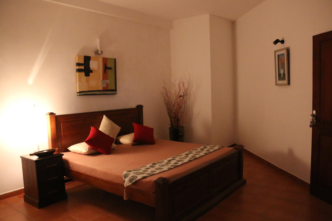 Colombo Mount Beach Dehiwala-Mount Lavinia Exteriör bild